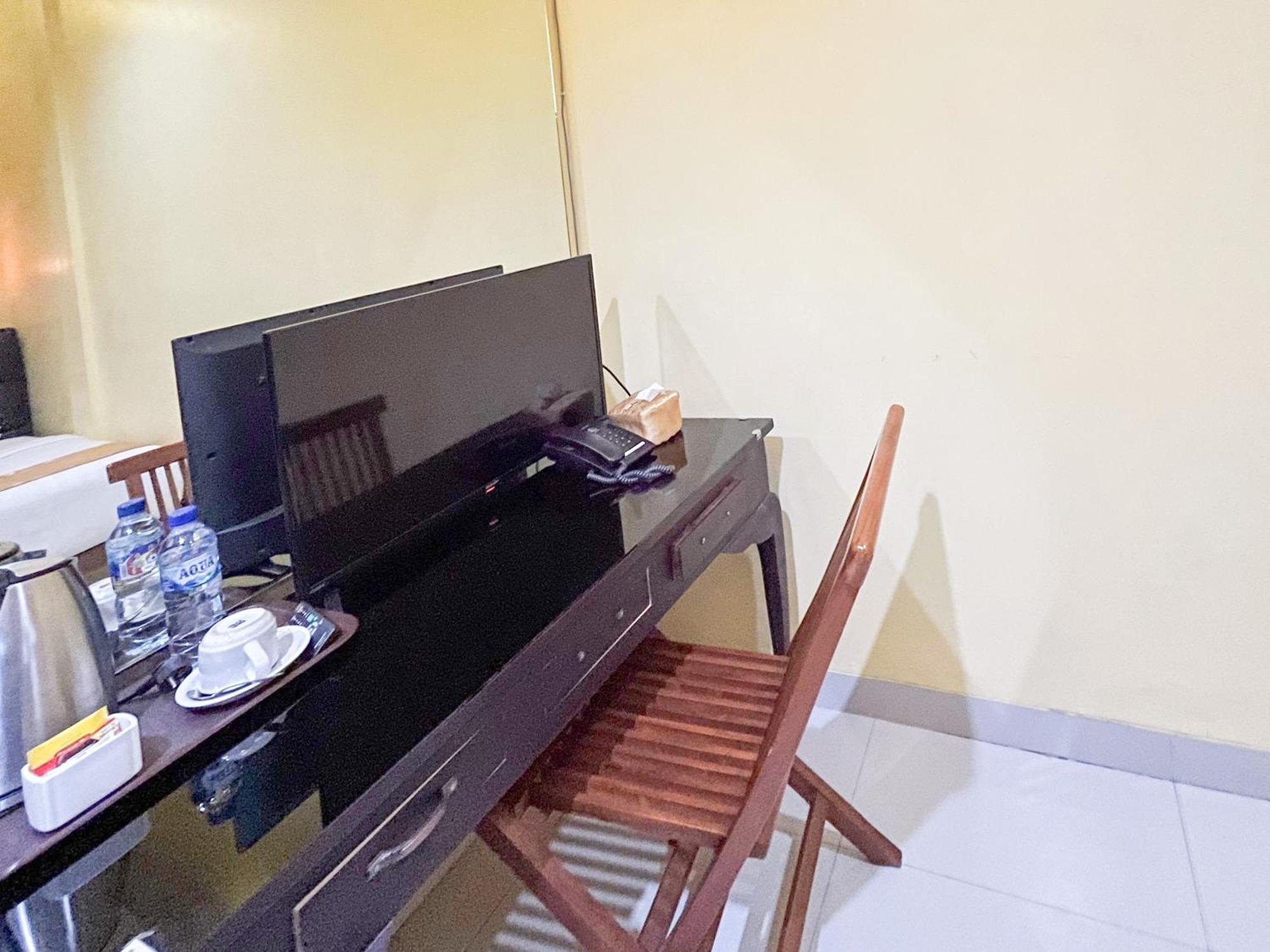Kartika Hotel Syariah Pacitan Mitra Reddoorz Eksteriør bilde