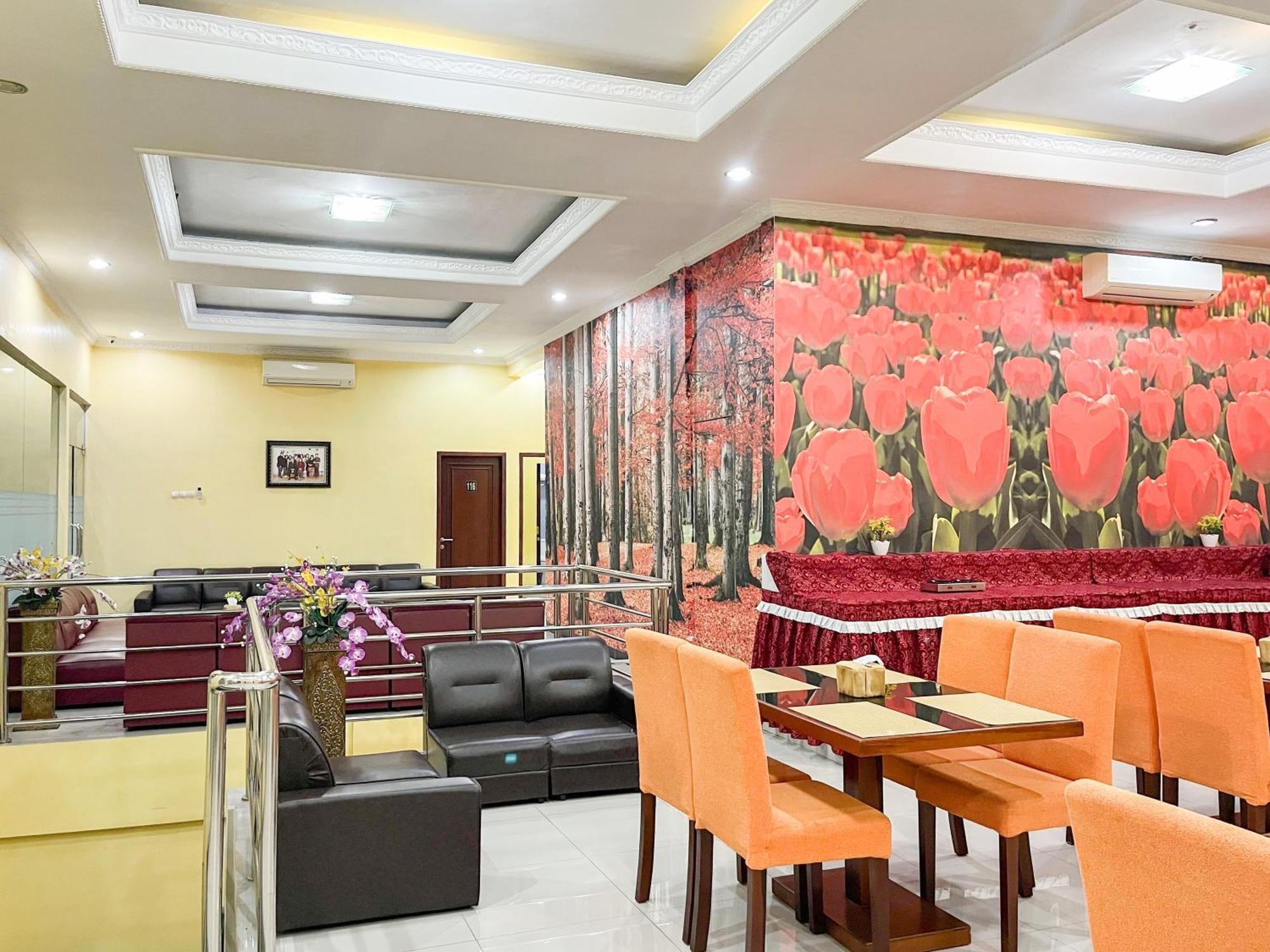Kartika Hotel Syariah Pacitan Mitra Reddoorz Eksteriør bilde